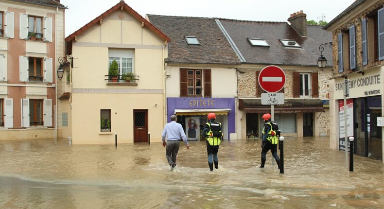 Inondations à Saint-Rémy-lès-Chevreuse en 2016. Wikimedia / Lionel Allorge